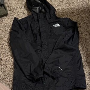 The North Face kid’s Black Raincoat